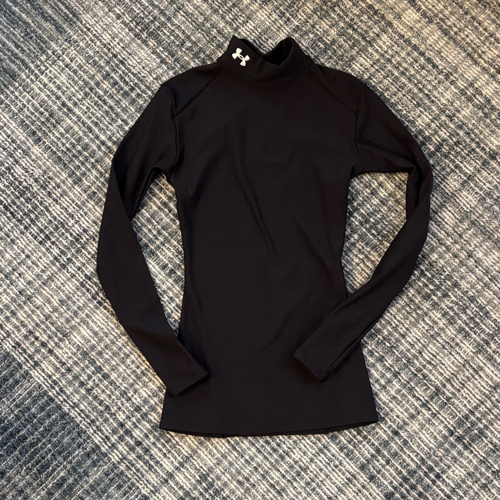 Kids XS Under Armour Black Long-Sleeve Mock Neck Performance Top